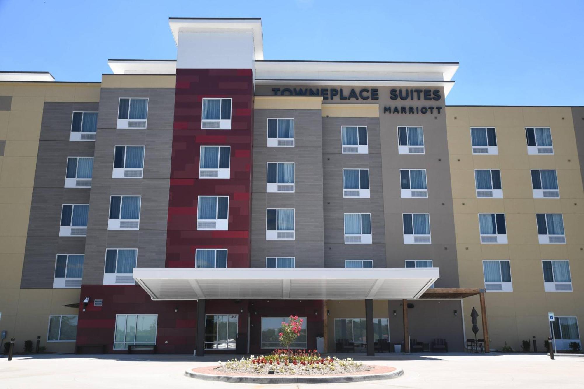 Towneplace Suites Kansas City At Briarcliff Esterno foto